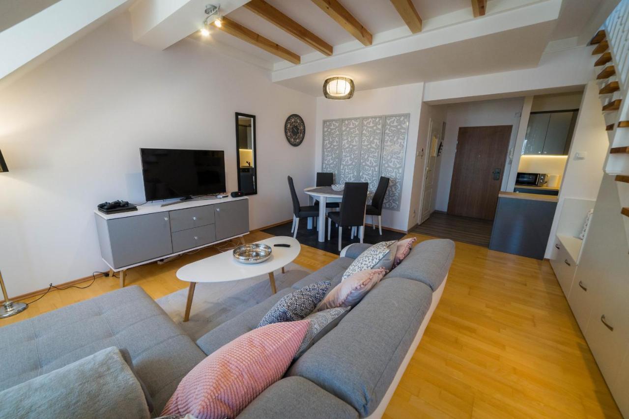 Apartament51 *
